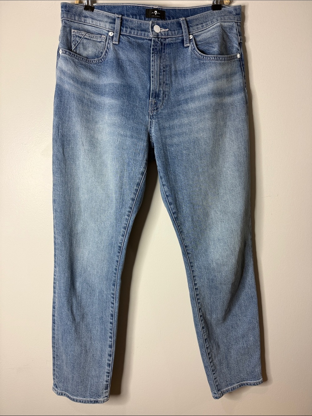 7 For All Mankind Light Wash High-Rise Women’s Jeans Size 31